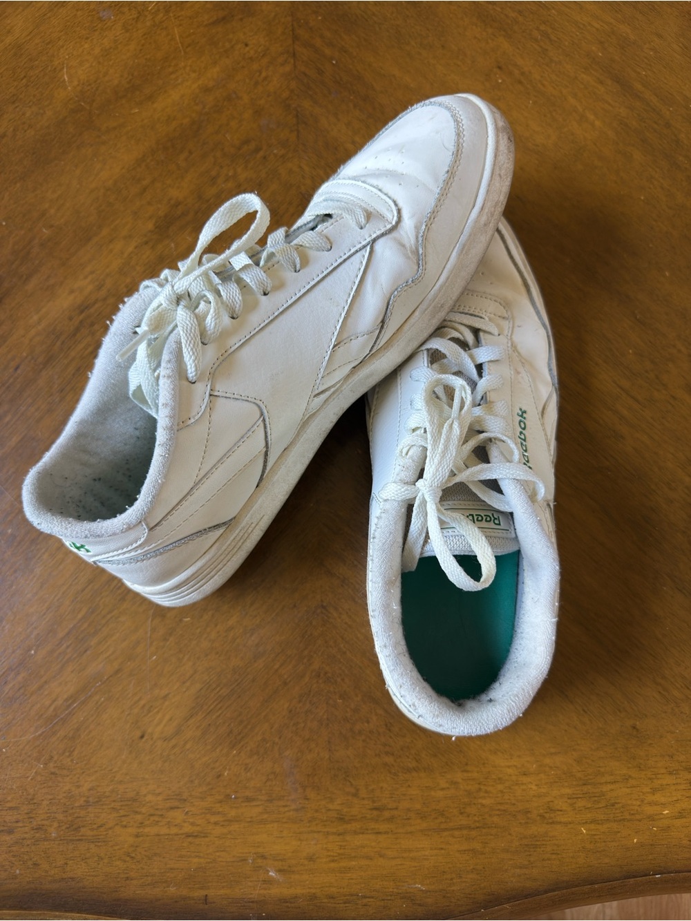Reebok White Leather Sneakers with Green Insole